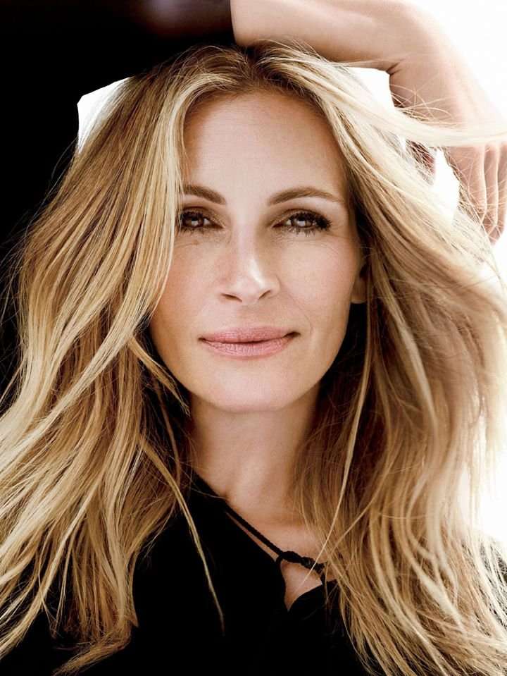 Julia Roberts